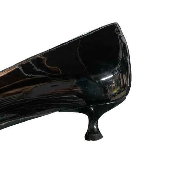 Salvatore Ferragamo, Kitten Hill Square toe shoes - Picture 9 of 9